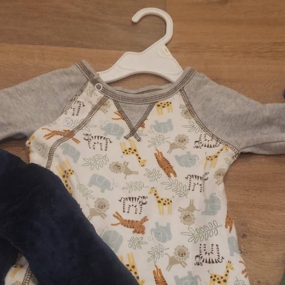 MudPie Bundle - Picture 5 of 8